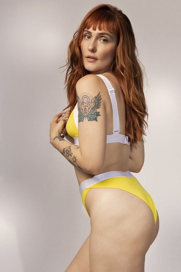 TOP TRIANGULAR AMARELO LAURA